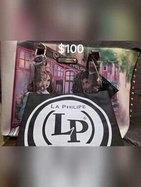 La Philipe "In The City" in Burgundy